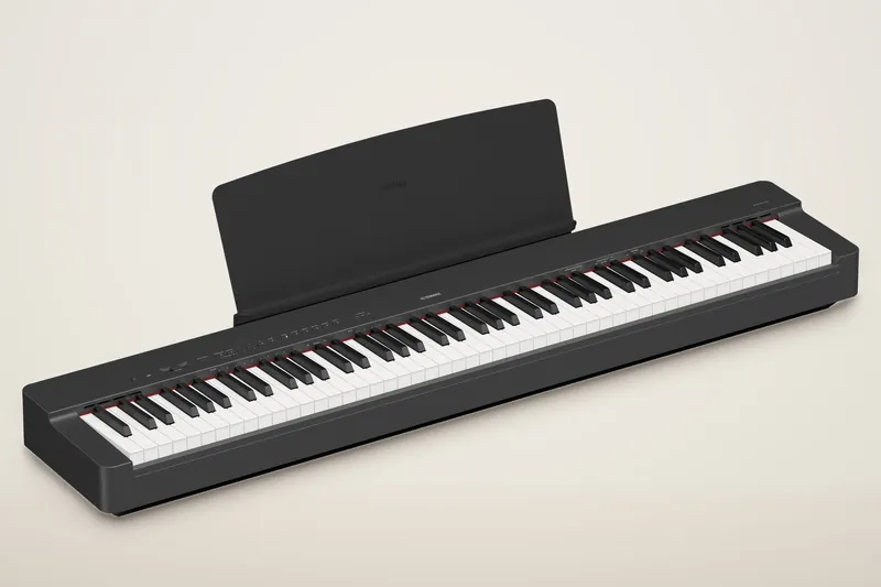 Yamaha P-225